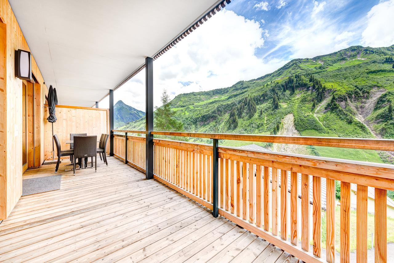 Damuels Appartements Exterior photo